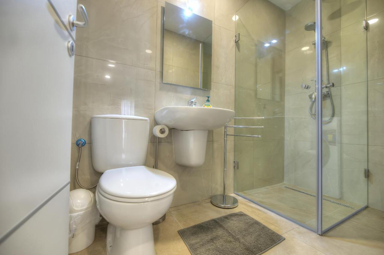 Apartment Brand New And Tastefully Furnished 2 Bedroom Ddif1-2 Gzira