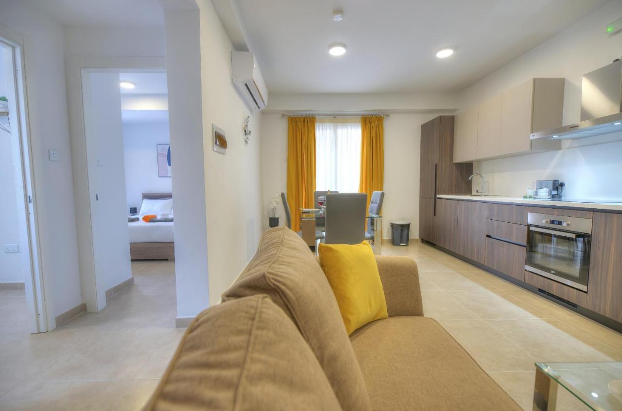 Brand New And Tastefully Furnished 2 Bedroom Ddif1-2 * Gzira
